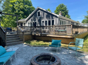 In Union Pier! By Beach with 5 bedrooms, jacuzzi, yard
